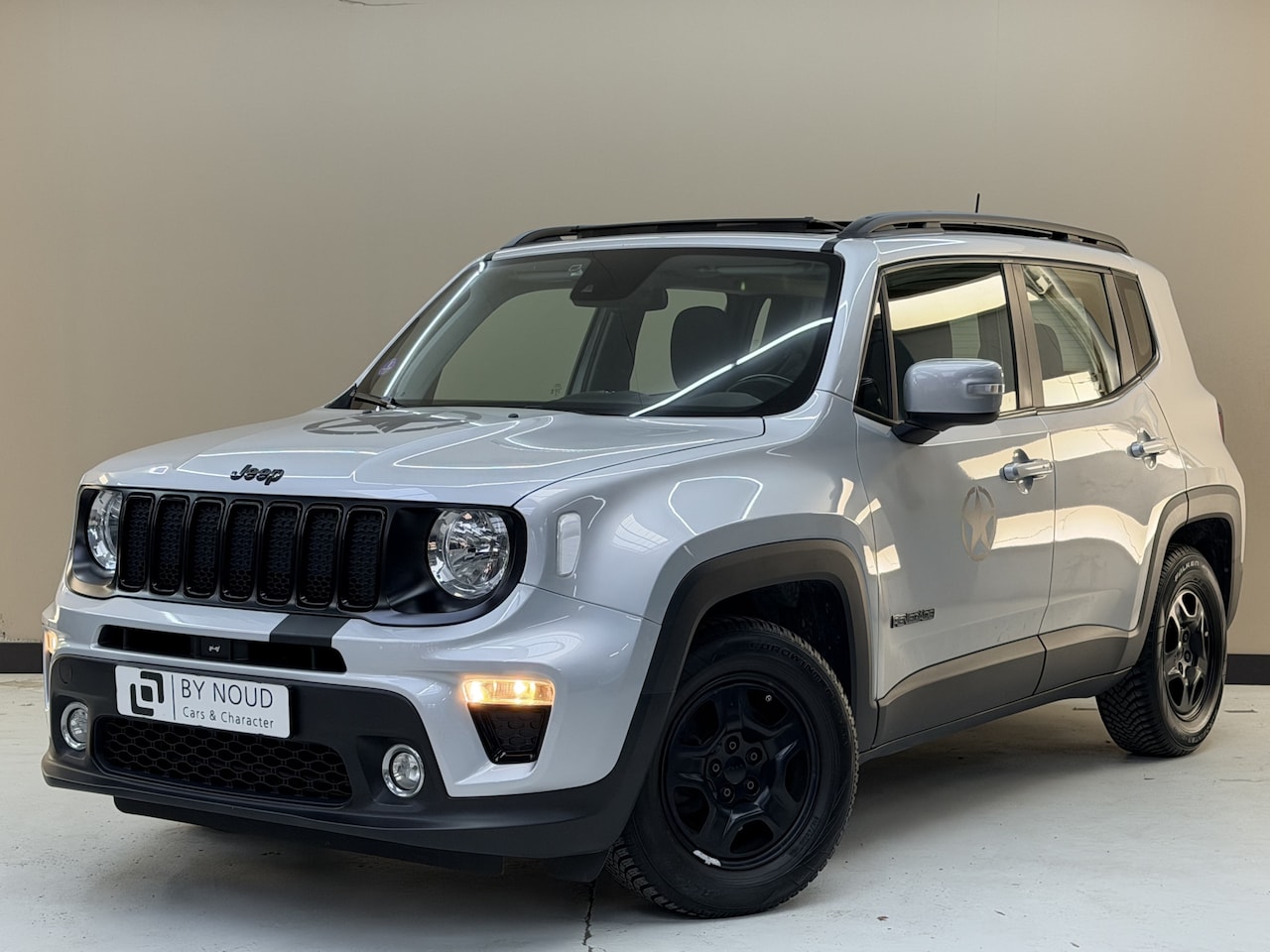 Jeep Renegade - 1.3T DDCT Limited 1.3T DDCT Limited, 150Pk, 2021, 1ste eigenaar, Panoramadak, Climate control, Navigatie, Ap - AutoWereld.nl