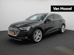 Audi e-tron - 50 quattro Business edition Plus 71 kWh | Panoramadak | Luchtvering | Memory | Navigatie |