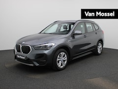 BMW X1 - xDrive25e Executive | Automaat | Camera | Navigatie | Climate Control |