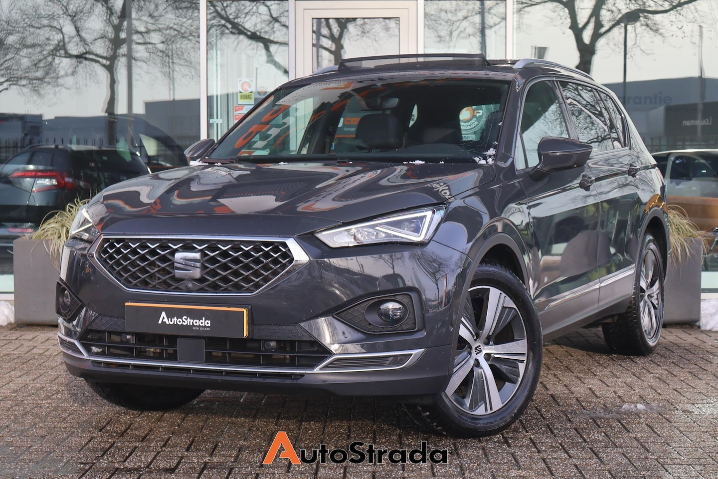 SEAT Tarraco - 1.5 Business Intens TSI 150pk | Keyless | Pano | Virtual | 360 Camera | Dodehoek | Stoelve - AutoWereld.nl