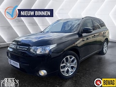 Mitsubishi Outlander - 2.0 Intense+ 7P Auto Keyless Clima LMV