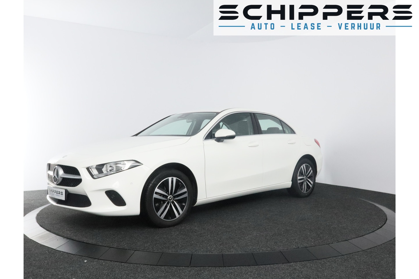 Mercedes-Benz A-klasse - 250 e Luxury Line | Stoel verwarmd | Navigatie | - AutoWereld.nl