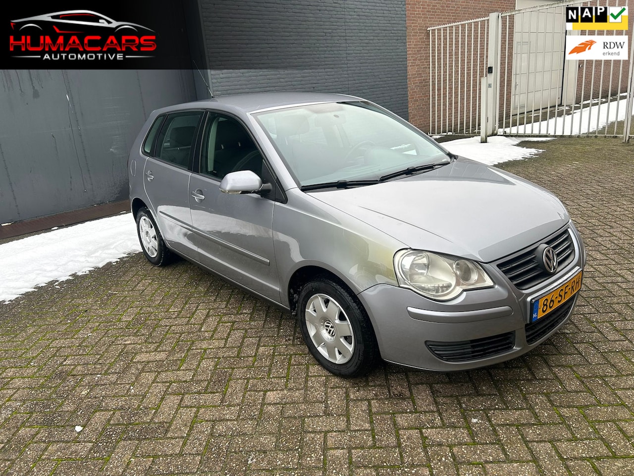 Volkswagen Polo - 1.4-16V Comfortline|Nap|Airco|bluetooth|dealer onderhoud - AutoWereld.nl