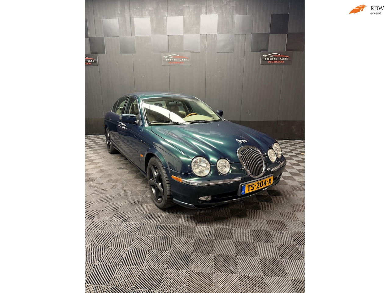 Jaguar S-type - 3.0 V6 | Navi | Cruise | Nieuwe APK | - AutoWereld.nl