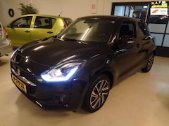 Suzuki Swift - 1.2 Style Smart Hybrid CarplayAdaptiveCamera