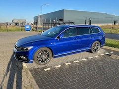 Volkswagen Passat Variant - 1.5 TSI Elegance Business R