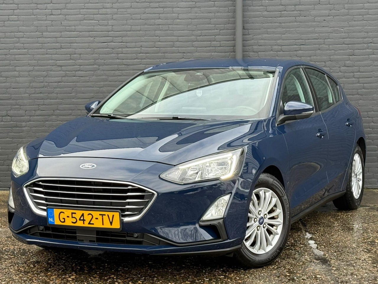 Ford Focus - 1.0 EcoBoost Titanium Business CARPLAY | NAVI | PDC | KEYLESS | NWE - AutoWereld.nl