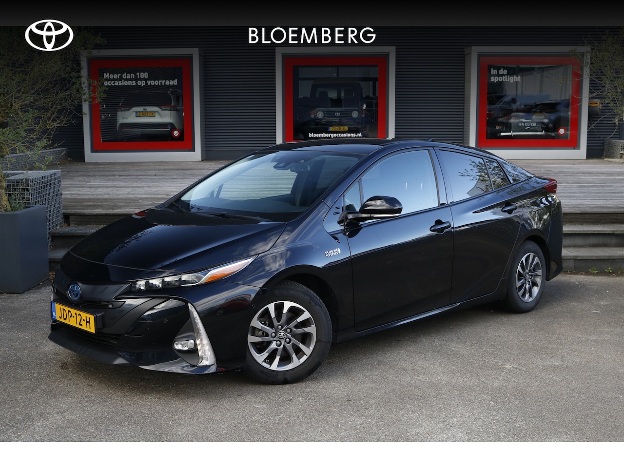 Toyota Prius - 1.8 Plug-in Executive Limited - AutoWereld.nl