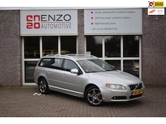 Volvo V70 - 2.5T Youngtimer Trekhaak Automaat Cruise Camera Stoelv