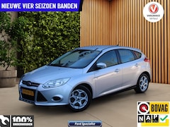 Ford Focus - 1.0 EcoBoost Trend|Trekhaak|Airco|Nap