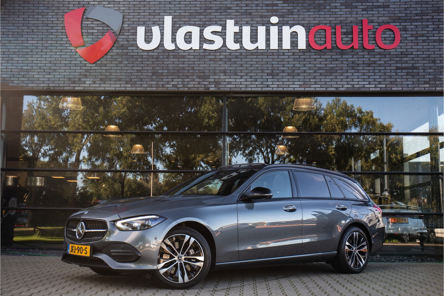 Mercedes-Benz C-klasse Estate - 300 e AMG Line | Panoramadak, Sfeerverlichting, - AutoWereld.nl