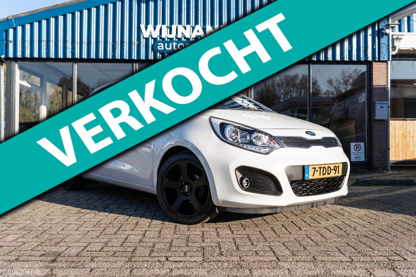Kia Rio - 1.2 CVVT Plus Pack Lichtmetaal Carplay APK Elektr ra - AutoWereld.nl