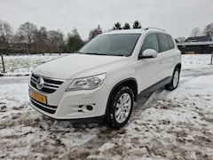 Volkswagen Tiguan - 1.4 TSI Sport&Style