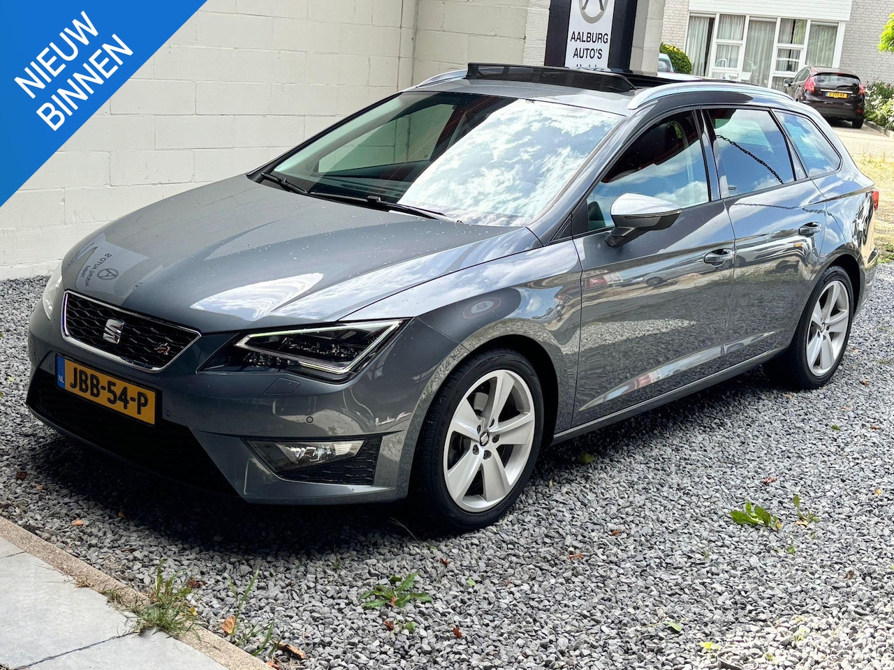 SEAT Leon ST - 1.4 TSI ACT 150PK FR DEALER CarPlay Panoramadak - AutoWereld.nl
