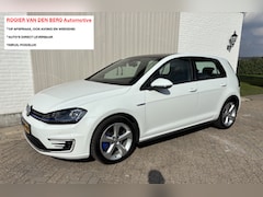 Volkswagen Golf - 1.4 TSI GTE Hybride.  Volle uitvoering! Volledige historie, dealer onderhouden.