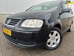 Volkswagen Touran - 16V FSI Business Automaat NL auto