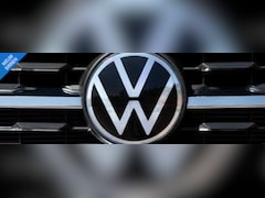 Volkswagen Passat Variant - 2.0 TDI R-LINE ELEGANCE TREKHAAK|MASSAGE|BTW-AUTO|ACC|DEALERONDERHOUDEN|