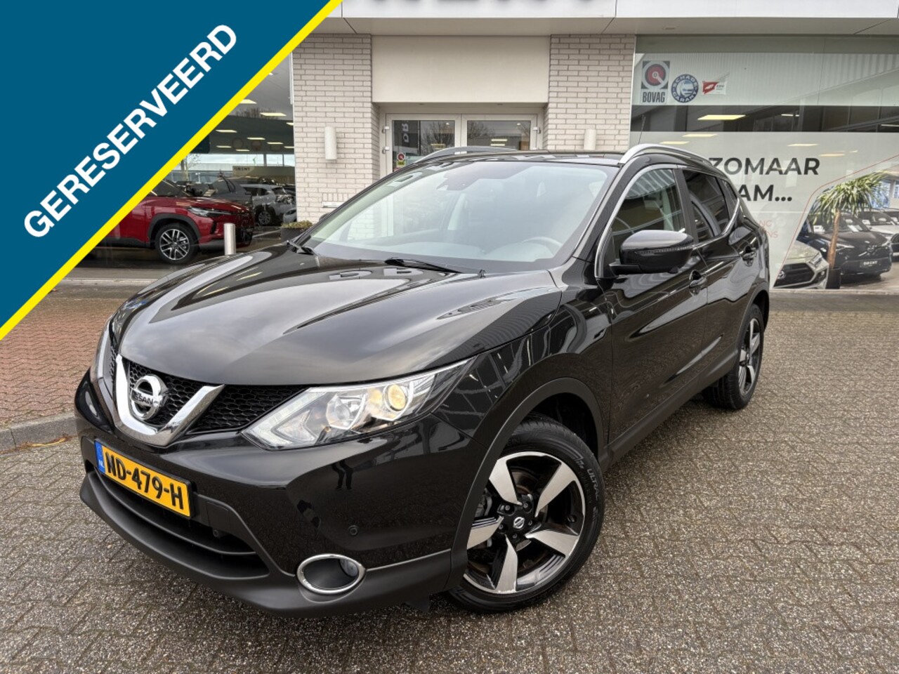 Nissan Qashqai - 1.2 N-Connecta | Trekhaak | Panoramadak | 360 Camera | - AutoWereld.nl