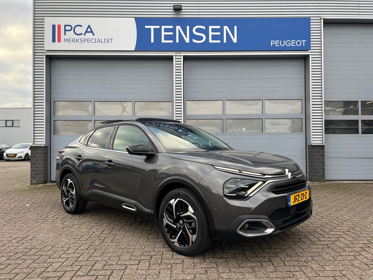 Citroën C4 X - 1.2 130PK Puretech Max | Automaat | Opendak | Navigatie | 360 Camera | Premium audio | - AutoWereld.nl