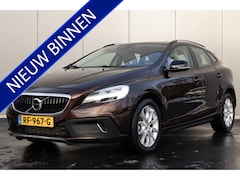 Volvo V40 Cross Country - 2.0 T4 AWD Nordic+ | PANO | LEDER