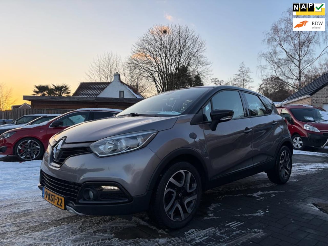 Renault Captur - 0.9 TCe Dynamique Airco Navi Keyless LMV CCT ORG NL - AutoWereld.nl