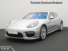 Porsche Panamera - Turbo S