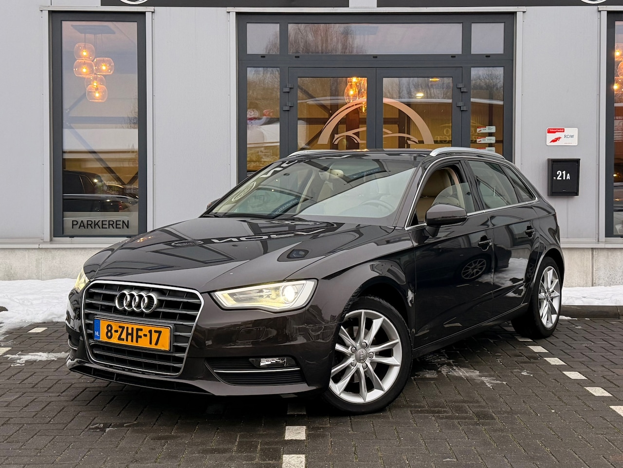 Audi A3 Sportback - 1.4 TFSI Ambiente Pro Line Plus 1.4 TFSI Ambiente Pro Line Plus g-tron - AutoWereld.nl
