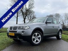 BMW X3 - 2.5si Executive AWD Automaat | Origineel NL | Youngtimer | Clima | Trekhaak | 17" Velgen |