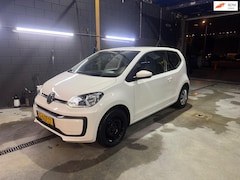 Volkswagen Up! - 1.0 BMT move up AUTOMAAT Airco El.Pakket Lage Km