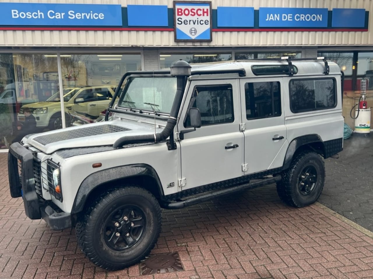 Land Rover Defender 110 - 110 TD5 SILVER EDITION LIMITED #OFFROAD - AutoWereld.nl