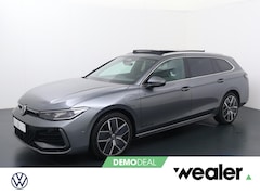 Volkswagen Passat Variant - 1.5 eHybrid 204pk DSG R-Line Edition | Harman Kardon | Trekhaak met wegklapbare kogel | Tr