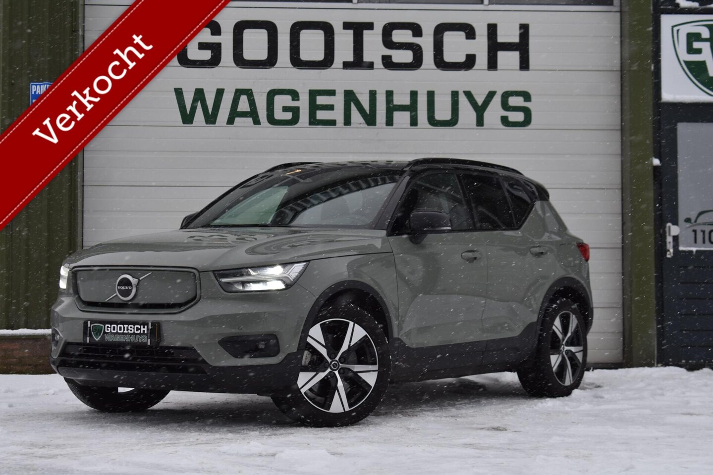 Volvo XC40 - Recharge P8 AWD R-Design | Stoel/Stuurverwarming | Camera | - AutoWereld.nl