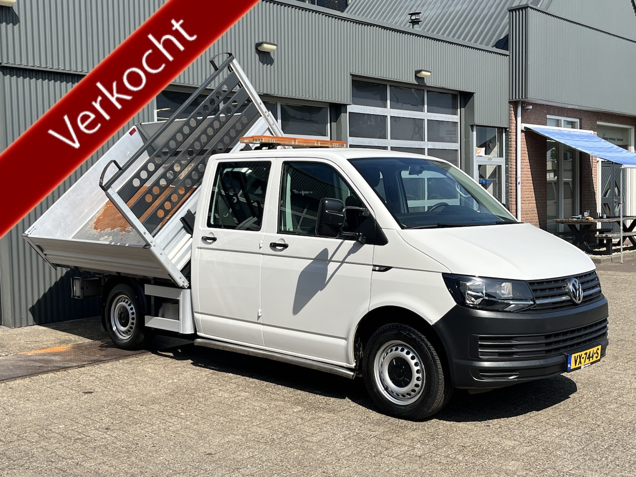 Volkswagen Transporter - 2.0 TDI DC 3-zijdenkipper Pick-up Airco Trekhaak 2200 kg trekgewicht Telefoonverbinding 1e - AutoWereld.nl