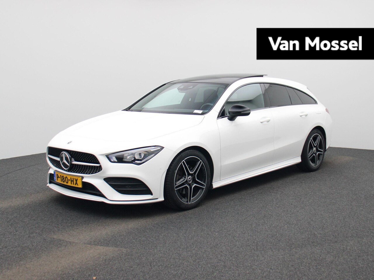 Mercedes-Benz CLA-klasse Shooting Brake - 180 Business Solution AMG | Automaat | Panoramadak | Apple Carplay/Android Auto | Stoelver - AutoWereld.nl