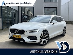 Volvo V60 - 2.0 B3 Business Pro | NL Auto/2e Eig./Leder/Navi/Panodak/El.Trekhaak/19"/Adapt.Cruise/Appl