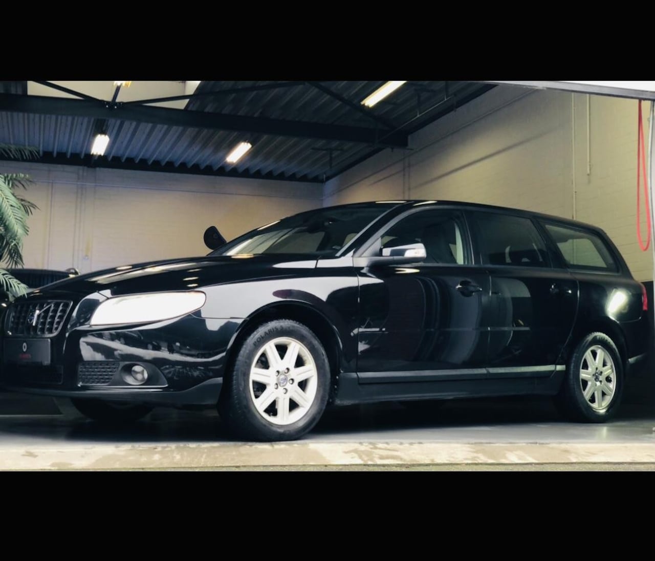 Volvo V70 - 2.0/ Cruise/ Half Leer/ Climate/ APK tot Dec 2026 - AutoWereld.nl