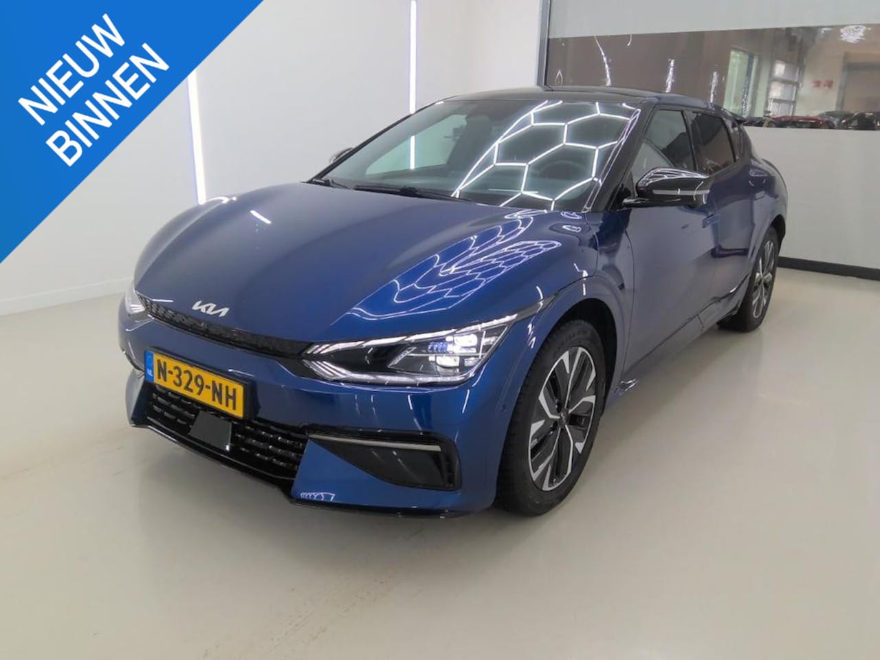 Kia EV6 - GT-Line 77.4 KWH I TREKHAAK I SCHUIF/KANTELDAK I 95% SOH I P-CAMERA - AutoWereld.nl