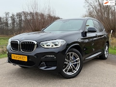 BMW X3 - XDrive30e High Executive M-Sport / Automaat / Panorama dak / Stoelverwarming / Head-up Dis