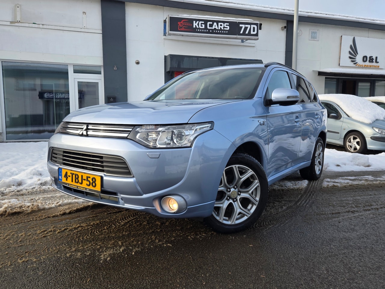 Mitsubishi Outlander - 2.0 PHEV Instyle+|Vol Optie|NAP| - AutoWereld.nl