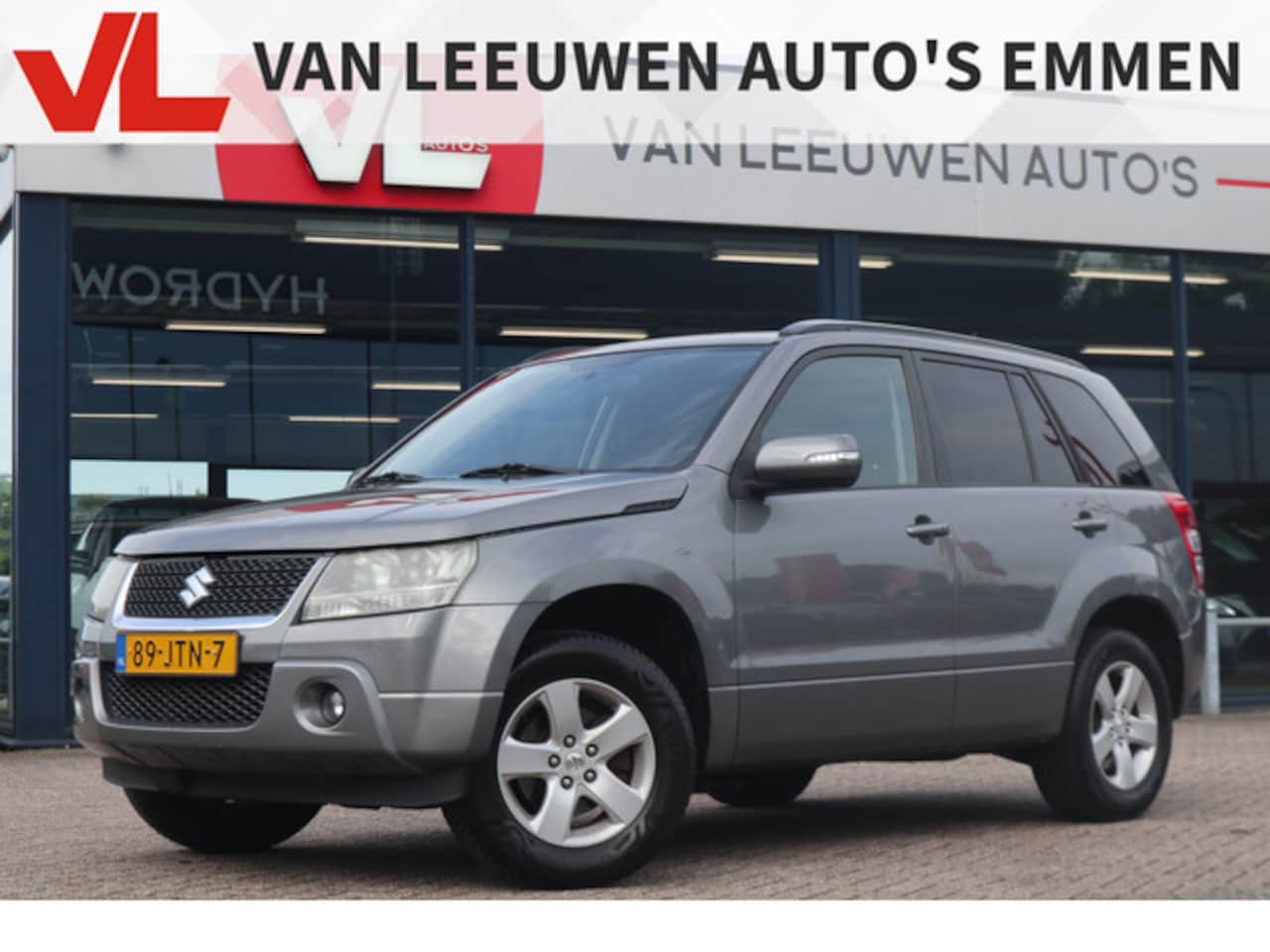 Suzuki Grand Vitara - 2.0-16V Exclusive | Trekhaak | Airco | Lichtmetaal - AutoWereld.nl