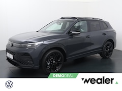 Volkswagen Tiguan - 1.5 eHybrid 272pk R-Line Edition DSG | Black Style | Assistance Plus pakket | Comfort pakk