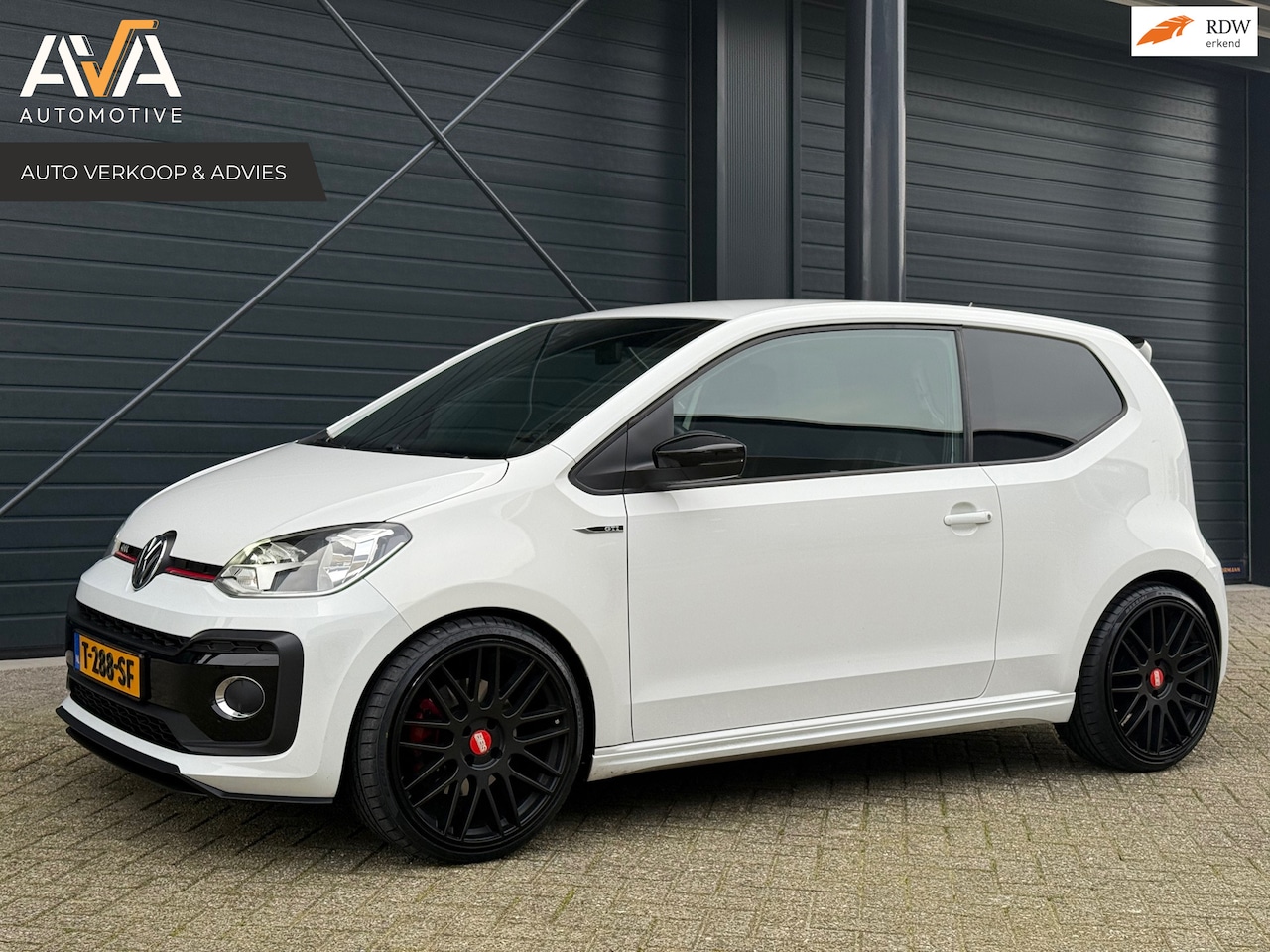 Volkswagen Up! - 1.0 TSI GTI 1.0 TSI GTI, Carplay, Stoelverw., PDC, Cruise, Dealer onderhouden - AutoWereld.nl