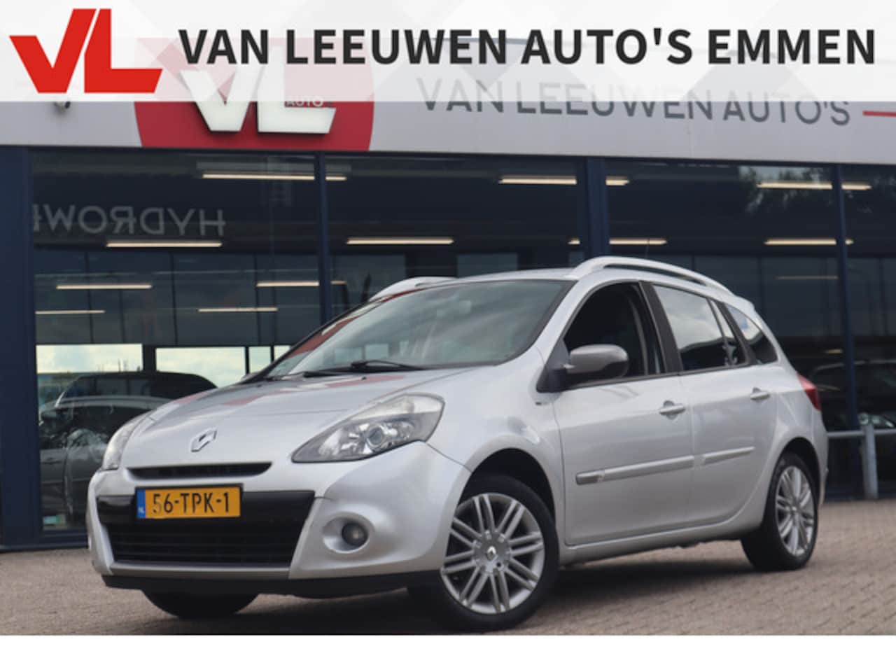 Renault Clio Estate - 1.2 TCE Night & Day | Trekhaak | Airco | Navi - AutoWereld.nl