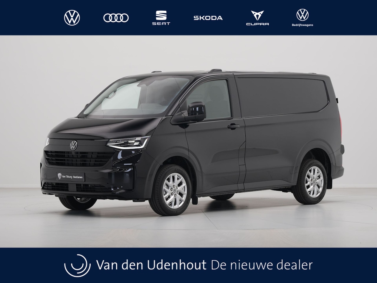 Volkswagen Transporter - L1H1 2.0 TDI 125kW 170PK Bulli-Intro AUT / Direct leverbaar / BPM-vrij - AutoWereld.nl