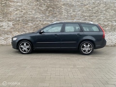 Volvo V50 - 1.8 Edition II/NAP/NAVI/STOELVW/TREKHAAK/182000KM