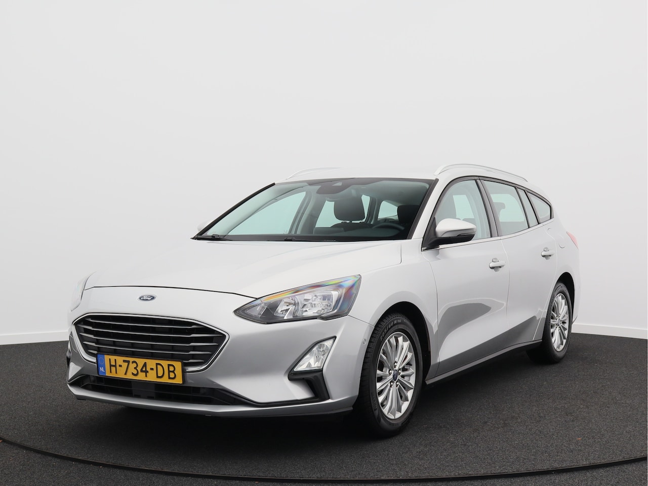 Ford Focus Wagon - 1.0 EcoBoost Titanium Business/ trekhaak/ compleet! - AutoWereld.nl