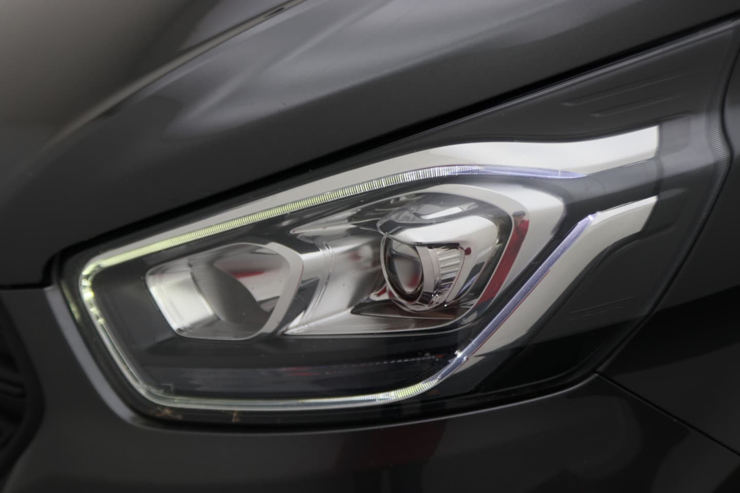 Ford Transit Custom - 320 2.0 TDCI Automaat L1H1 Trend - AutoWereld.nl