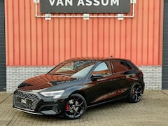 Audi A3 - 40 TFSIE S-Line Carplay RS-Stoelen 19"RS LED DAB PDC