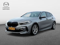 BMW 1-serie - 118i M-pakket Aut | Camera | PDC 2x | Privacy glass