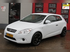 Kia Pro cee'd - 1.4 Fifteen ISG , AIRCO ,